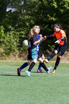 Bild 202 - B-Juniorinnen SV Henstedt-Ulzburg - MTSV Olympia Neum�nster : Ergebnis: 1:4